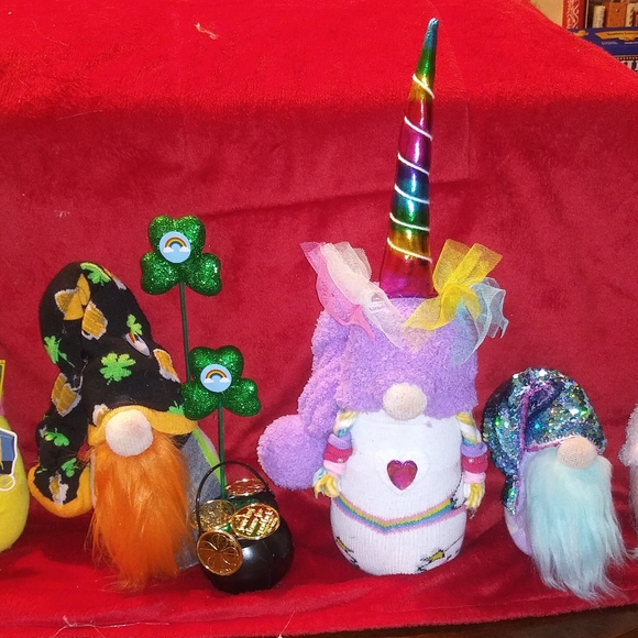 Gnomes - Picture 3 of 11